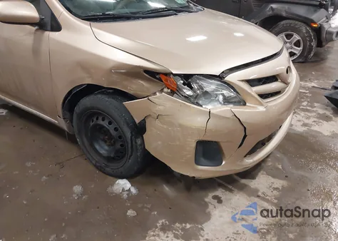 2011 Toyota Corolla Le z USA, uszkodzony, nr VIN 2T1BU4EEXBC658989